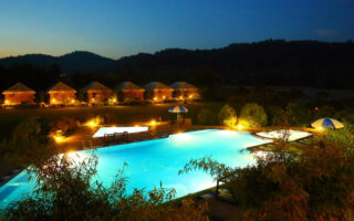 best river side resort in jim corbett