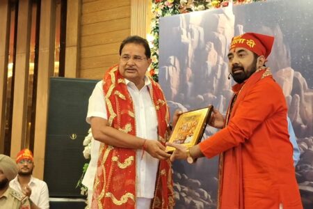 Paras Ji Maharaj, Sanatan Dharma, Hindu spiritual leader India, Amritsar Satsang 2025, Surya Kundali astrology, Indian spiritual discourse, Paras Parivar, Hinduism and youth, Sanatan Dharm
