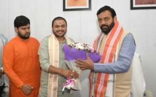 Shivom Mishra, Shivom Mishra Swachh Bharat Mission, Shivom Mishra Biography, Shivom Mishra Sanatan Sewa Nyas, Brand Ambassador Shivom Mishra, Shivom Mishra Social Work, Shi